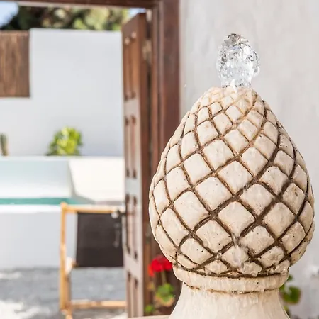 בית נופש La Huertita De Tenerifesummervillas ארונה